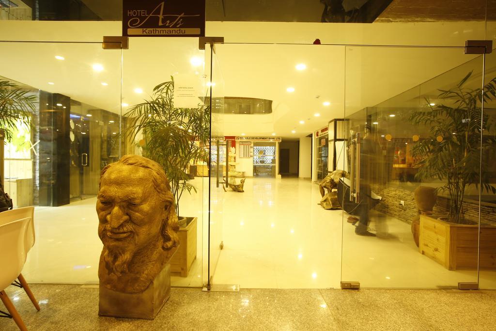 Hotel Arts Catmandu Exterior foto